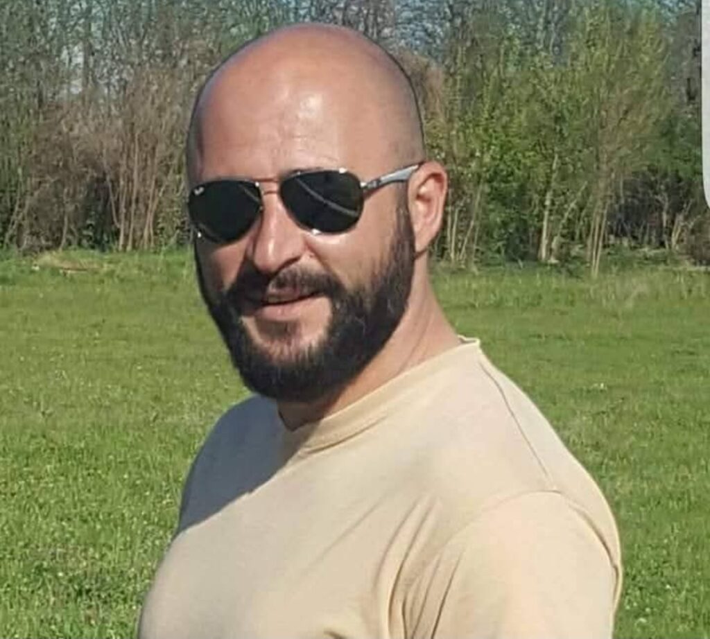 humb jeten ish luftetari i uck se ne nje aksident pune 69e7be705cbea