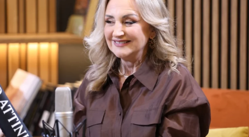 kur e takon dhe nuk ndjen aktorja mariana kondi ben rrefimin e forte per takimin pas 50 vitesh me babain 69d2d6f8c7f40