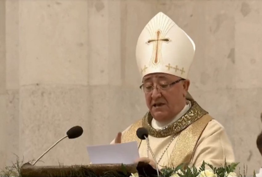 Mesha e Pashkëve, Ipeshkvi Dodë Gjergji bën thirrje për paqe dhe përgjegjësi 3 mesha e pashkeve ipeshkvi dode gjergji ben thirrje per paqe dhe pergjegjesi 69d182f6091eb