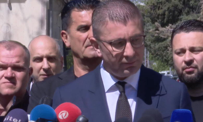 mickoski po punojme qe te gjejme zgjidhje per provimin e jurisprudences informuam partneret nderkombetar per politizimin e protestes nga ana e opozites 69d4d761f1655