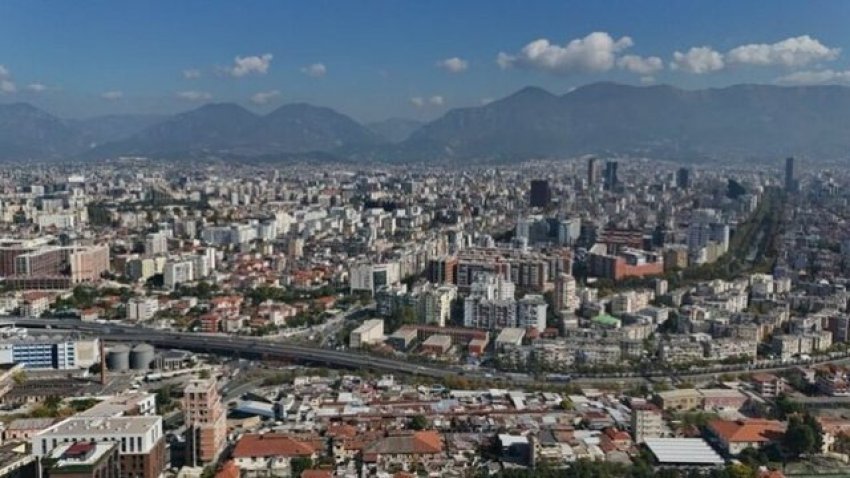 Pastrimi i parave  Kadastra duhet të raportojë tek Agjencia e Inteligjencës Financiare çdo kontratë mbi 6 mln lekë