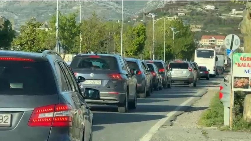 Qytetarët e Kosovës drejt Shqipërisë  në fundjavë procedurë e përshpejtuar