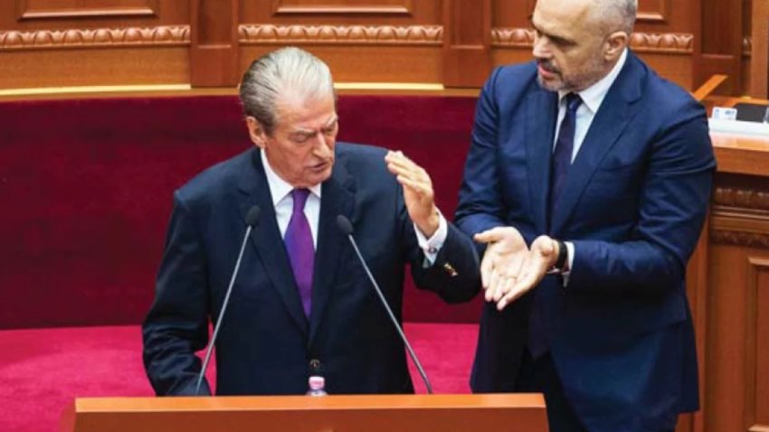 “Sa herë që dilja jashtë, përfundoja në komisariatin e aeroportit”, Rama flet për arritjen e tij më të madhe. I përgjigjet Berisha: Vizat i hoqëm ne që në 2010 3 sa here qe dilja jashte perfundoja ne komisariatin e aeroportit rama flet per arritjen e tij me te madhe i pergjigjet berisha vizat i hoqem ne qe ne 2010 69d183de34c07