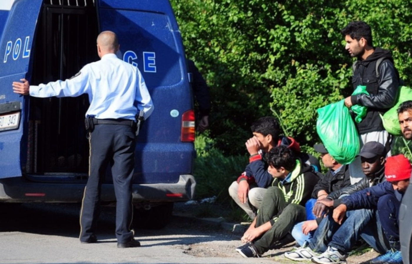 transportonte gjashte migrante ne veturen me targa bullgare u arrestua shtetasi i maqedonise se veriut 69dbc48e8772a