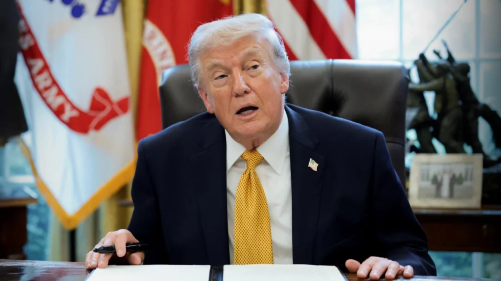 Trump: Ngushtica e Hormuzit do të hapet shumë shpejt, me ose pa Iranin 2 trump ngushtica e hormuzit do te hapet shume shpejt me ose pa iranin 69da13bf10eee