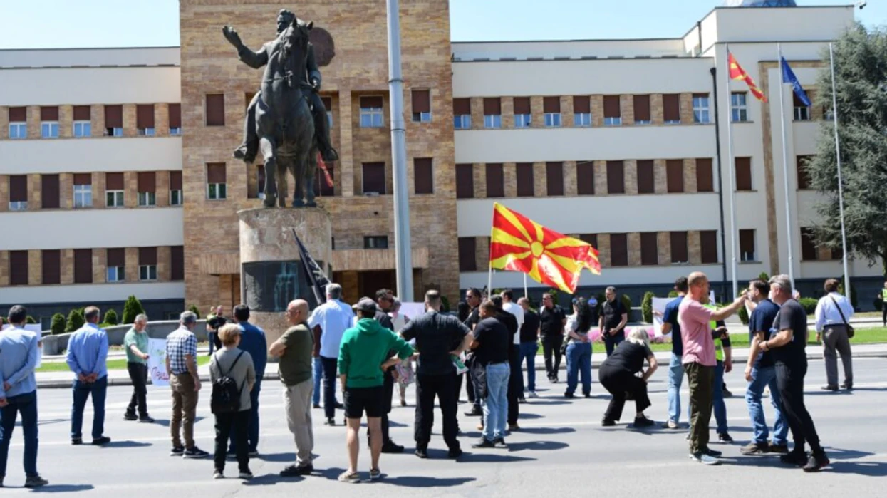 vazhdojne protestat kunder tatimeve ne te ardhurat personale nga jashte vendi 69f0c06e61dad