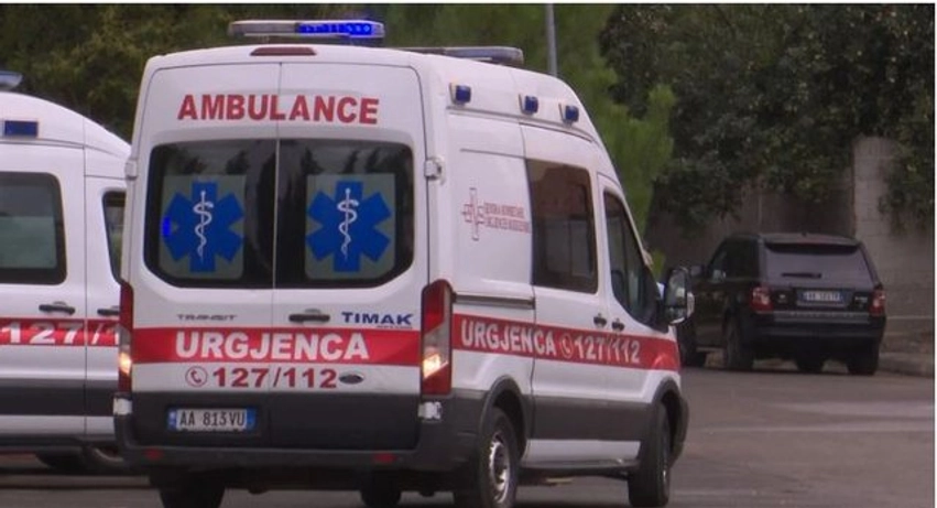 Aksident tragjik në aksin Bulqizë-Klos, një viktimë dhe 4 të pl*gosur 5 aksident tragjik ne aksin bulqize klos nje viktime dhe 4 te plgosur 6a1c750fa24eb