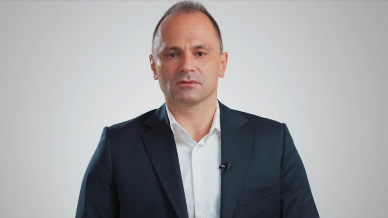 filipce qeveria po e con vendin drejt kolapsit financiar 6a0a3d708abae