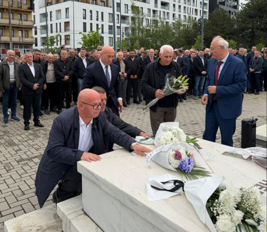 haradinaj ne 28 vjetorin e renies se bahri fazliut trim guximtar dhe i vendosur 69fc78c1186f9