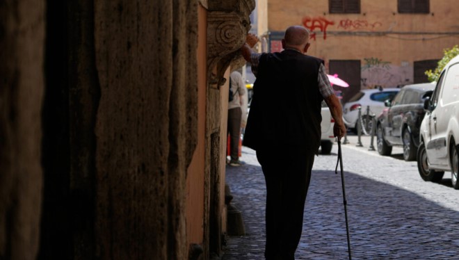 Italia shënon temperatura të larta, katër qytete në alarm të kuq 1 italia shenon temperatura te larta kater qytete ne alarm te kuq 6a185f6a3a1b6