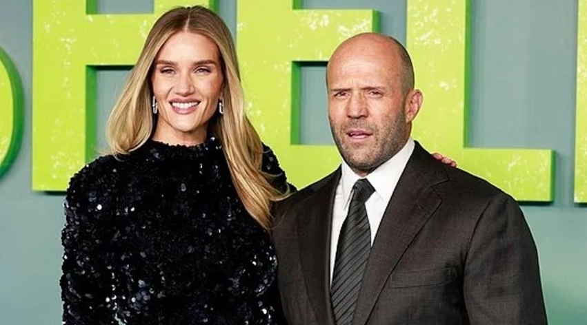 Jason Statham dhe Rosie Huntington-Whiteley ndërtojnë shtëpinë e tyre të përhershme pranë një plazhi nudist 3 jason statham dhe rosie huntington whiteley ndertojne shtepine e tyre te perhershme prane nje plazhi nudist 6a01c0ad63214