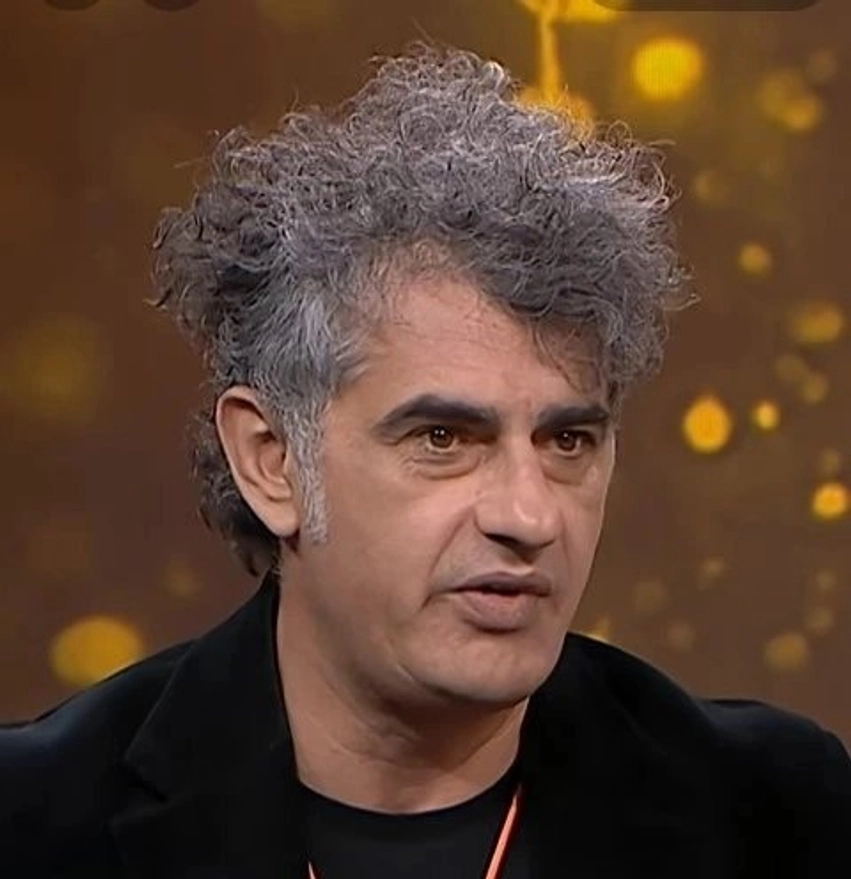 klodit nuk i del inati me mozen pas daljes nga ferma vip aty brenda ka dinozaur armiku im kryesor 69f637834bdc9