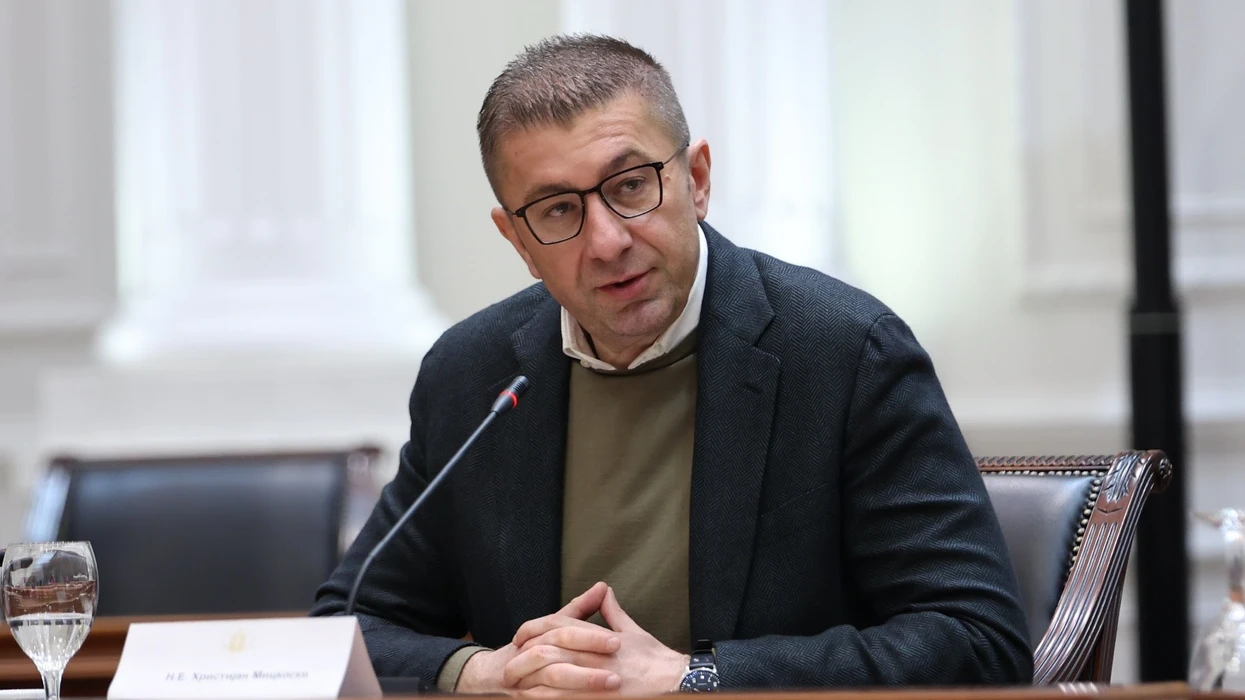 mickoski per fatin e fatmir limanit vendos vlen i 69fc81d497f5a