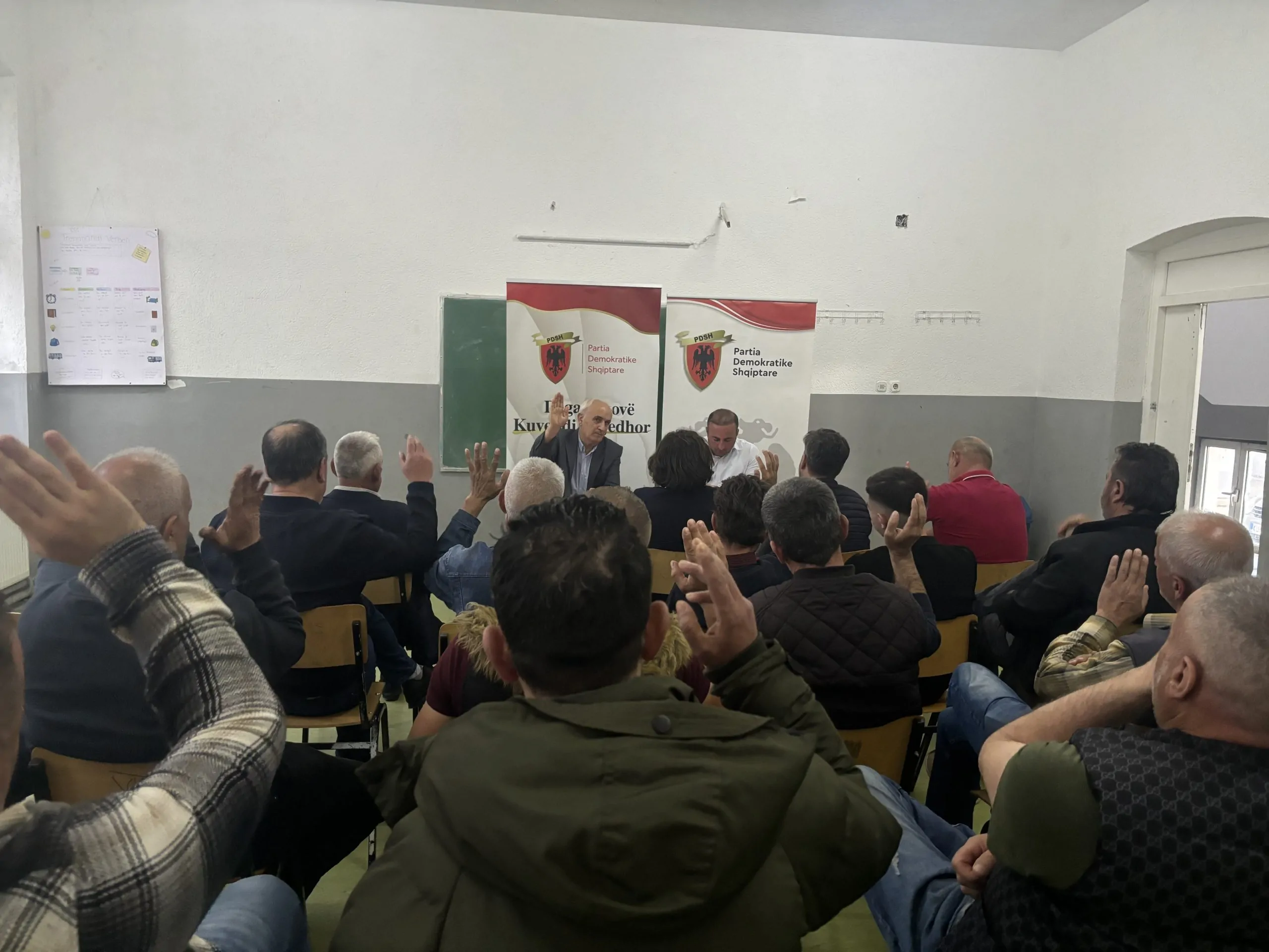 ne likove u mbajt kuvendi zgjedhor i deges se pdsh se ne kuader te pergatitjeve per kongresin