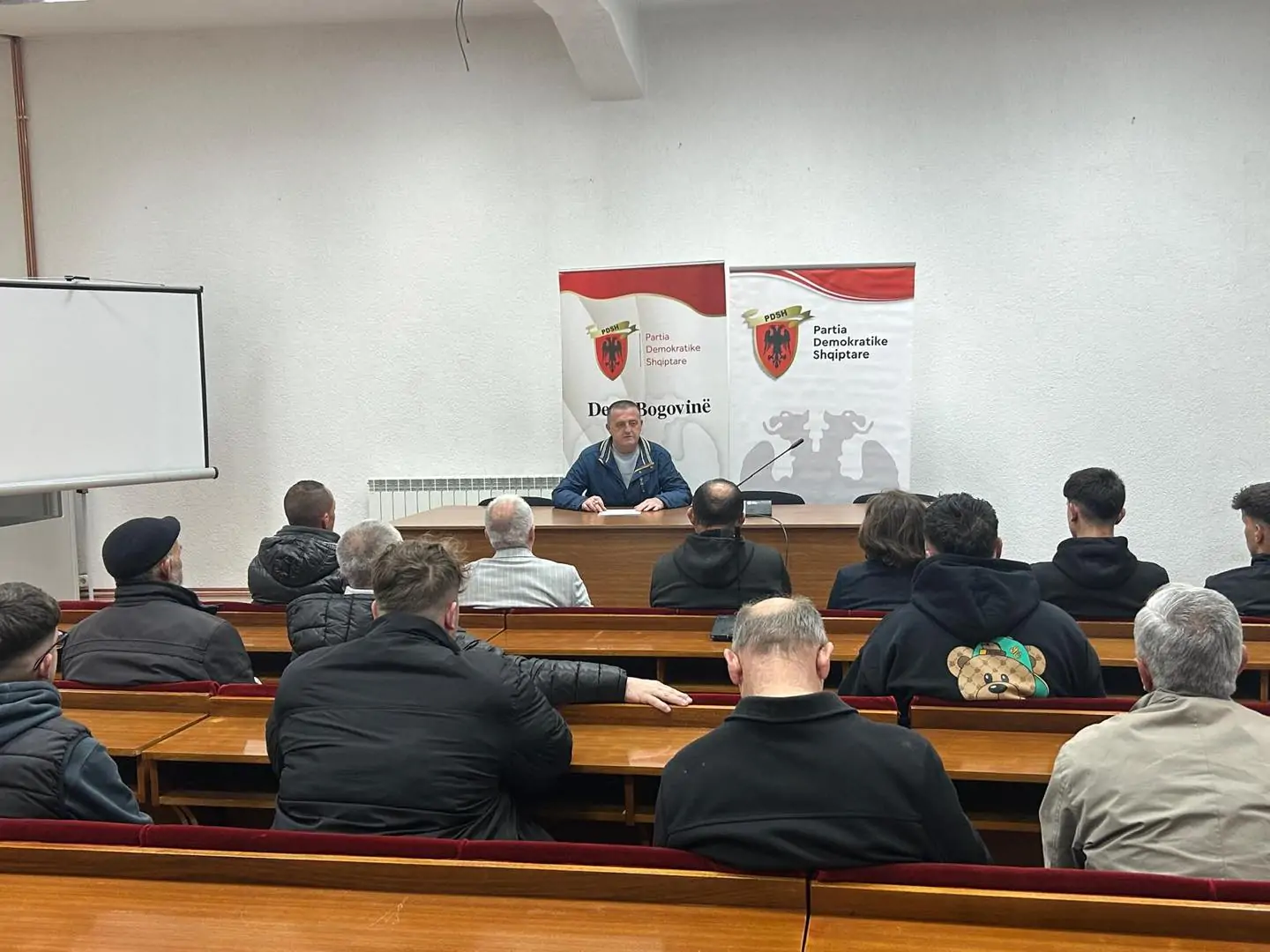 PDSH mban Kuvendin Zgjedhor në degën e Bogovinës 1 pdsh mban kuvendin zgjedhor ne degen e bogovines 6a08ebf13dcf2