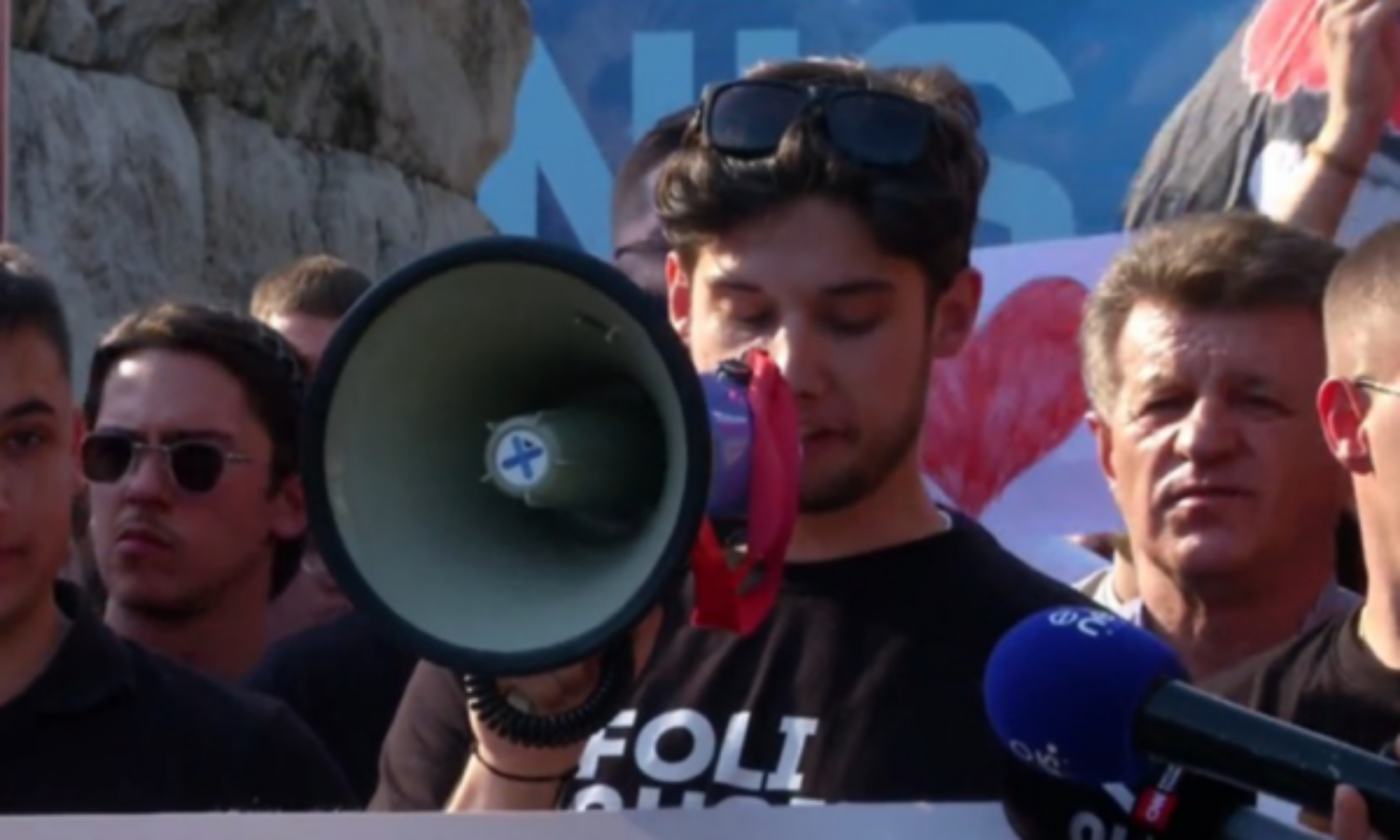 protesta ne tirane studenti nga shkupi gjuha shqipe eshte amaneti yne skerkojme privilegje vetem ate qe na takon 6a15e2acd5367