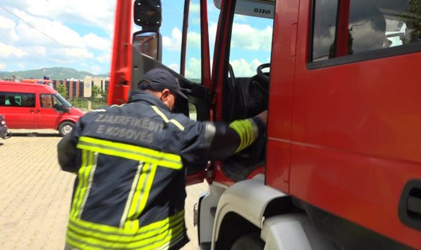 zjarrfikesit e flasin vetem nje gjuhe shpetimin e jeteve 6a1ab29a1cbdd