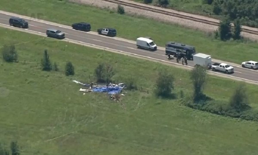 12 të vdekur në rrëzimin e aeroplanit gjatë parashutizmit në Misuri 1 12 te vdekur ne rrezimin e aeroplanit gjate parashutizmit ne misuri 6a2f22afe2cca