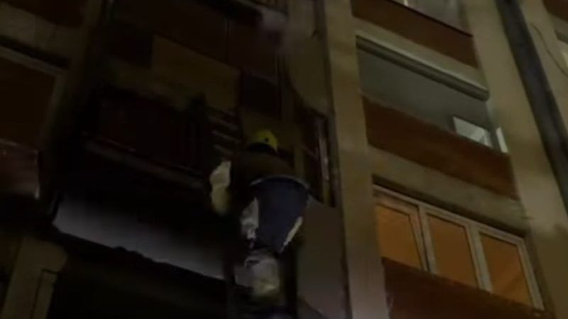 E dhimbshme/ Drejtori i NPK Bislimi bashkë me “Agimin e Bamirësisë” e ndihmuan javë më parë, gjendet pa shenja jete një i moshuar në Tetovë 3 80178010 40f4 4573 984e de10f656098f