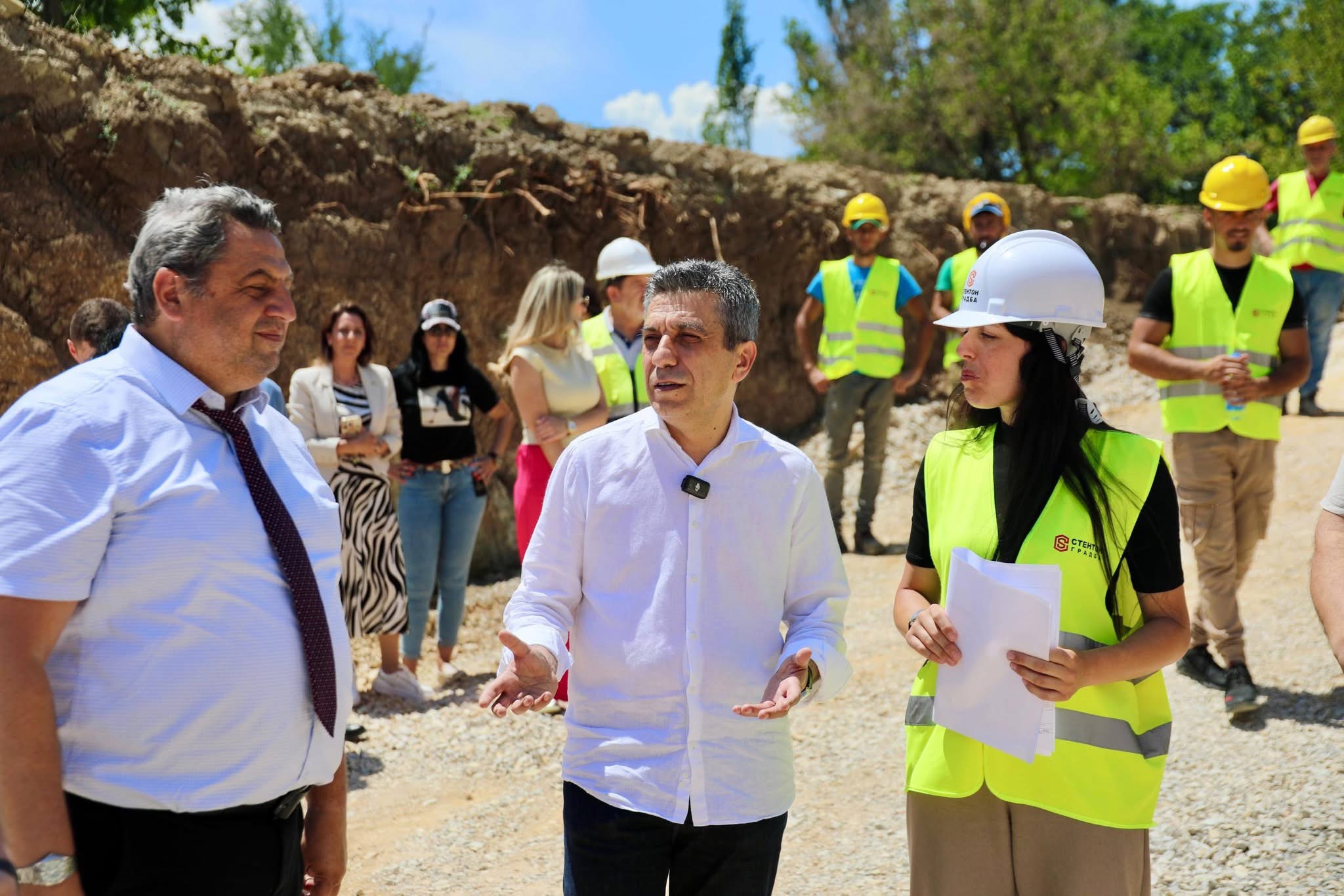 Mexhiti: Kampusi i Universitetit “Nënë Tereza” po merr formë 1 IMG 1052