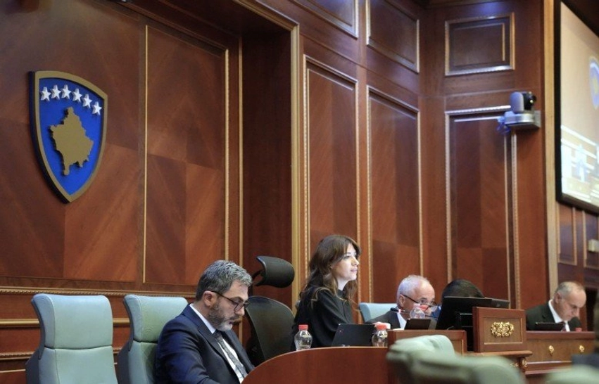 analistet presidenti mund te zvarritet kuvendi e qeveria jo 6a417ab25c7b5