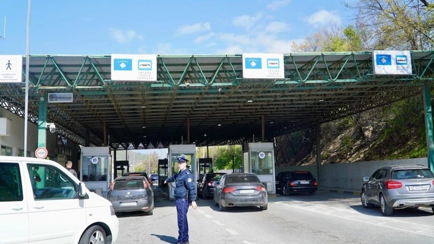 bie sistemi i regjistrimit te hyrje daljeve ne pikekalimin kufitar hani i elezit bllace krijohen kolona te gjata 6a230c12e209d