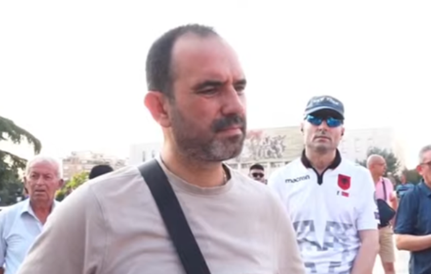 dita e 29 te e protestes nis grumbullimii qyetareve ne sheshin skenderbej 6a415f0fbc3a7