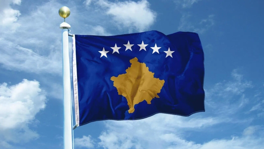Dita kur shpallet konkursi për flamurin e Kosovës 2 dita kur shpallet konkursi per flamurin e kosoves 6a2cef5826f32