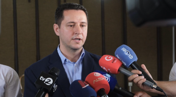 Gostivari në ofensivë ndërtimore, Valbon Limani: Synohet përfundimi i projekteve para ardhjes së mërgimtarëve 1 gostivari ne ofensive ndertimore valbon limani synohet perfundimi i projekteve para ardhjes se mergimtareve 6a2dd5ef83b7d