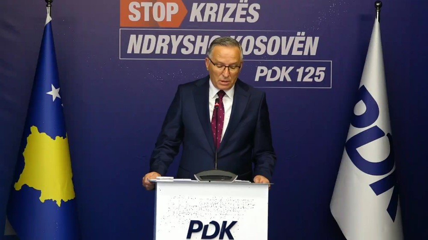 Hamza prezanton zotimin e tretë: Sigurime shëndetësore, barna falas, shërbime cilësore 3 hamza prezanton zotimin e trete sigurime shendetesore barna falas sherbime cilesore 6a1ea714b50b4
