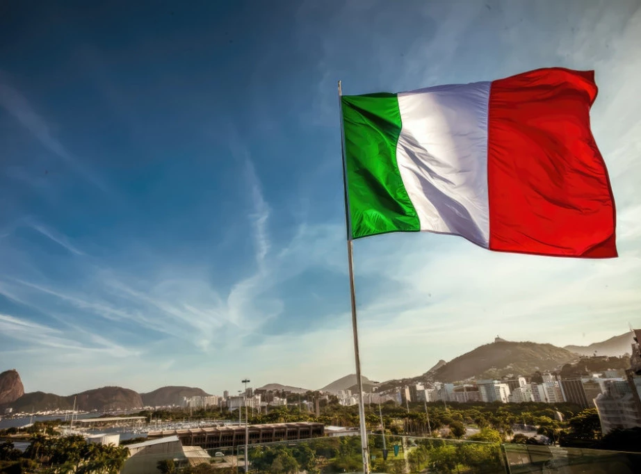 Italia sekuestron dy miliardë euro asete të oligarkëve rusë 5 italia sekuestron dy miliarde euro asete te oligarkeve ruse 6a3aa6666b120