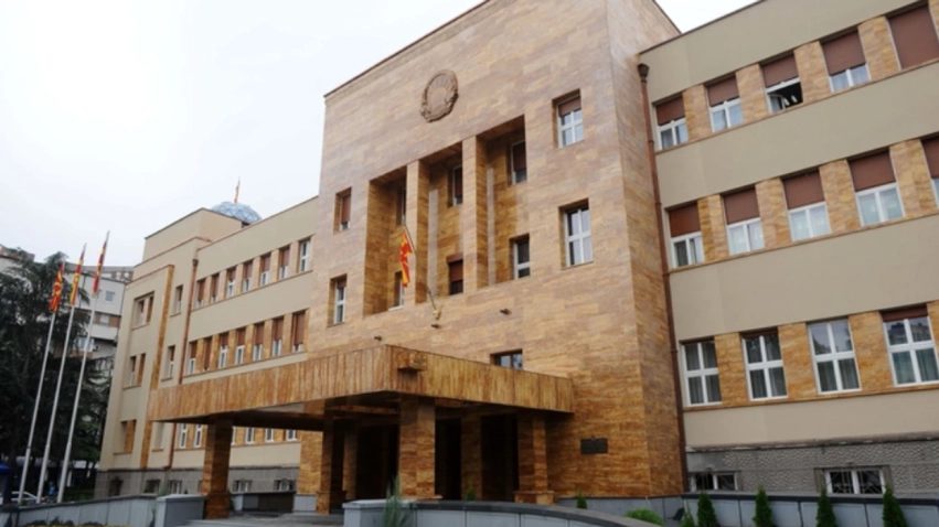 Maqedoni  deri më 10 shtator mund të aplikohet për çmimin shtetëror  13 Nëntori 
