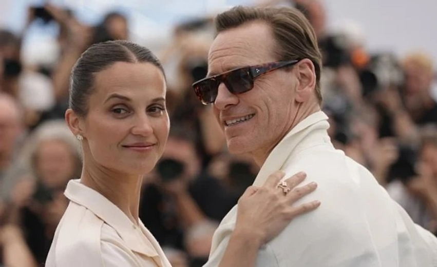 Michael Fassbender zbulon aksidentalisht emrin e të birit në një serial televiziv për herë të parë pas pesë vitesh 1 michael fassbender zbulon aksidentalisht emrin e te birit ne nje serial televiziv per here te pare pas pese vitesh 6a1d1efb2fdec