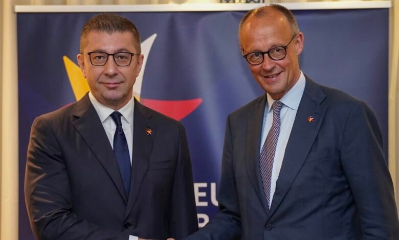 mickoski takohet me kancelarin gjerman merz ne tivat integrimi evropian dhe bashkepunimi rajonal ne fokus 6a22d827533b8