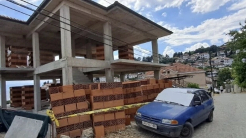 ministria e transportit inspektorati do te heqe objektin e paligjshem ne qendren e vjeter te ohrit 6a3ec63c1bcb0