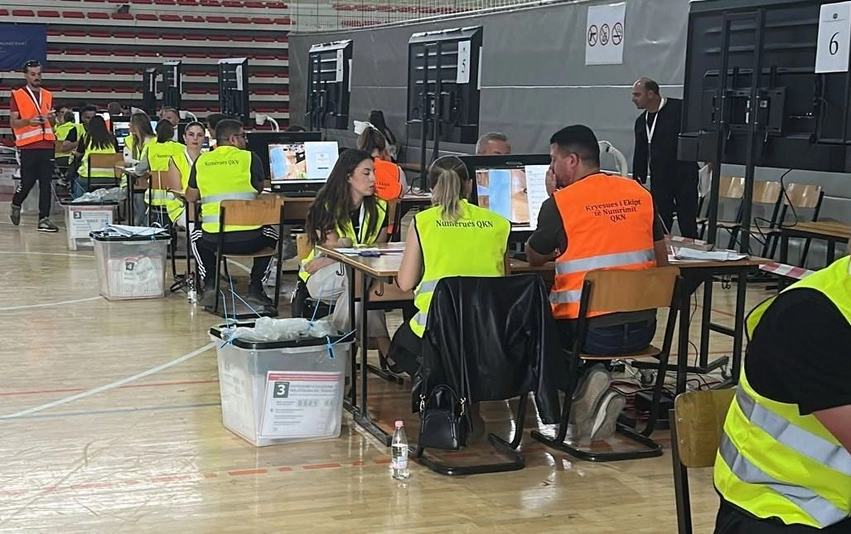 Numërimi i votave drejt fundit, LVV 44.11%, PDK 20.80% dhe LDK 17.11% 3 numerimi i votave drejt fundit lvv 44 11 pdk 20 80 dhe ldk 17 11 6a2d2794c55bf