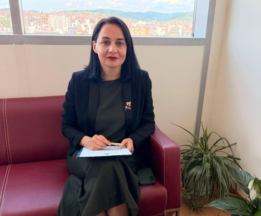 pacolli per lauren ne prevalle nuk ka nevoje per proteste zgjidhja do te gjendet me dialog 6a410a35353e0
