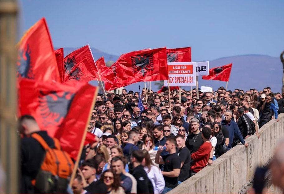 pe miraton amendamentin per ceshtjen e gjuhes shqipe ne maqedoni protestat e studenteve te mos cilesohen destabilizuese 6a33c4ad6fae2