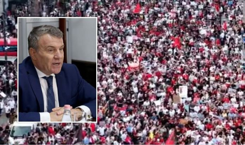 protestat per larigmin e rames ish ministri i ps malaj kur rinia dhe diaspora bashkohen produkti eshte renia e pashmangshme e regjimit 6a37ec51aa00a