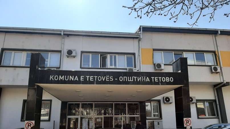 Reagon edhe Komuna e Tetovës pas deklaratave të gjykatësit kushtetues Osman Kadriut 3 reagon edhe komuna e tetoves pas deklaratave te gjykatesit kushtetues osman kadriut 6a3845d0e48ba