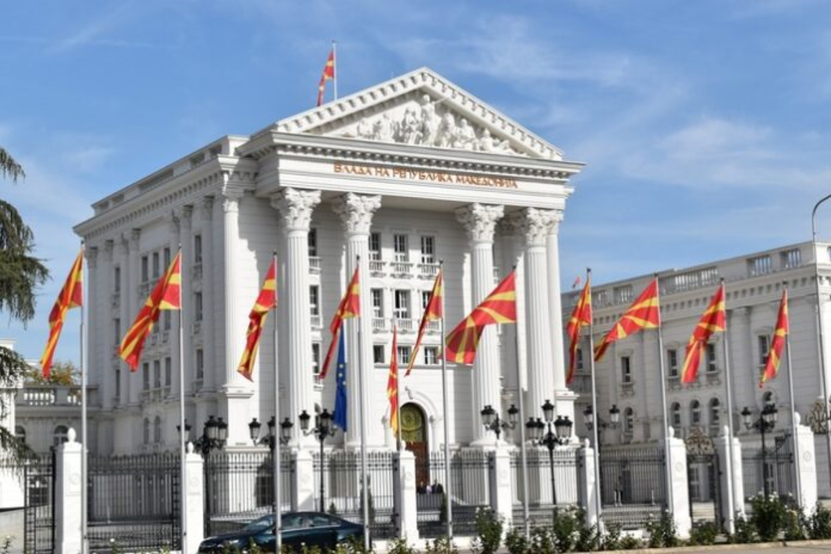 Rikonstruimi po afron: Cilët ministra varen në fije të perit? 1 rikonstruimi po afron cilet ministra varen ne fije te perit 6a37b92cc2b61