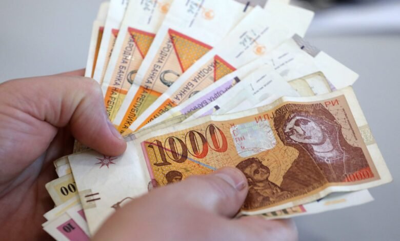 rroga mesatare ne maqedonine e veriut 790 euro sektori i it se kryeson me mbi 1 400 euro 6a40f26402345