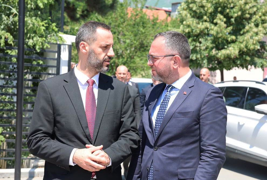 shqiperia dhe maqedonia e veriut me marreveshje qe lehteson kalimin kufitar 6a410ab22a3d1