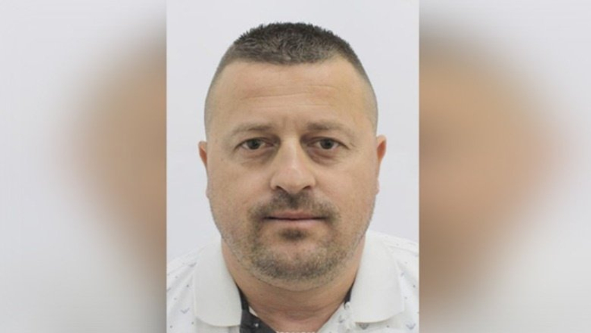 Vrasja e Valter Lleshit në Mirditë, po udhëtonte në makinë me një koleg! Miku i tij zbriti nga automjeti para ekzekutimit 3 vrasja e valter lleshit ne mirdite po udhetonte ne makine me nje koleg miku i tij zbriti nga automjeti para ekzekutimit 6a31007034aa2