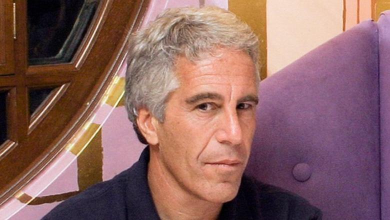 Zbulohen detaje të reja, kush ishin personat që lidhnin vajzat me Epstein? 3 zbulohen detaje te reja kush ishin personat qe lidhnin vajzat me epstein 6a2fa9f65227c