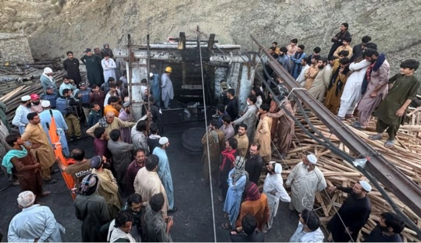 32 minatorë humbin jetën nga shpërthimi në një minierë në Pakistan 3 32 minatore humbin jeten nga shperthimi ne nje miniere ne pakistan 6a6c5450d3ef2