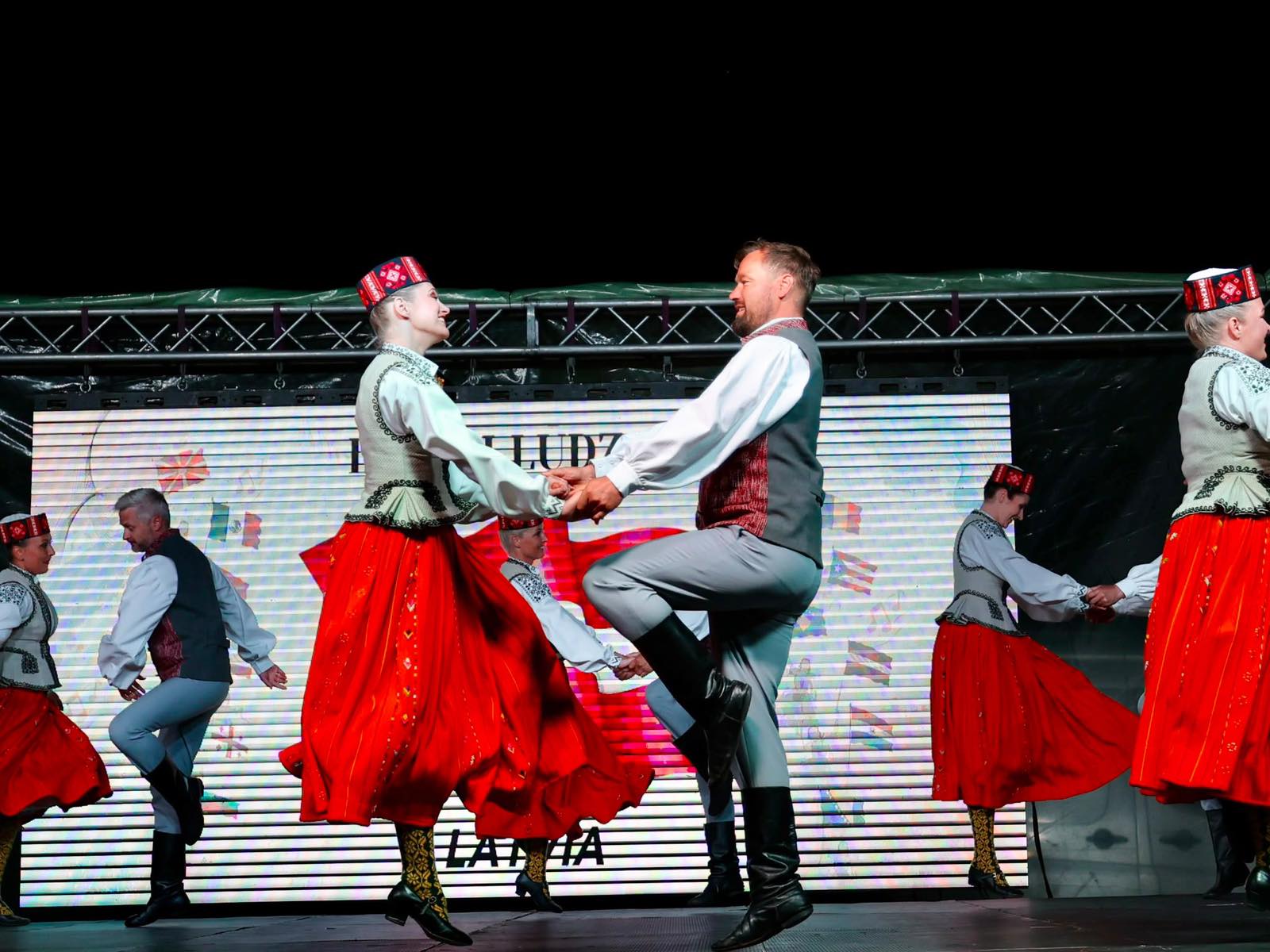 Sonte nata finale e FOLK FEST SHKUP 2026 – Shkupi mirëpret botën në një spektakël të madh folklorik 1 IMG 86333c6915b6c8678fead2ad26f01048 V