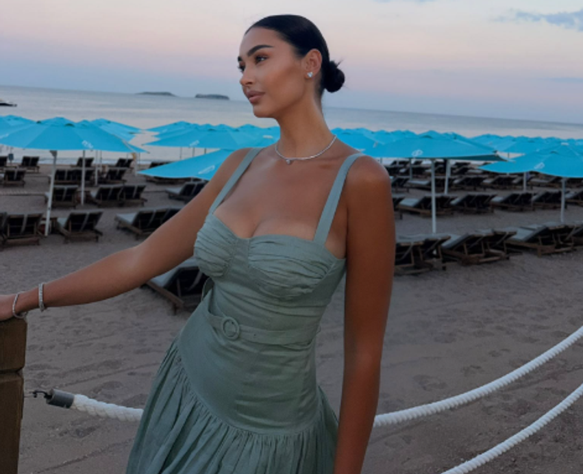 adrola dushi mahnit me paraqitjen elegante buze detit 6a4e3addc8734
