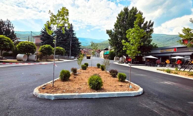 Albi Qamili publikon fotografi nga Xhepçishti  Rruga e re ka transformuar fshatin