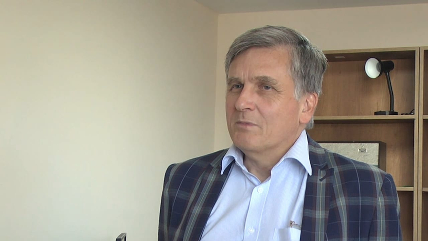 Ambasadori i OSBE: Një muaj protesta pa incidente të rënda, kjo është demokraci dhe më gëzon 3 ambasadori i osbe nje muaj protesta pa incidente te renda kjo eshte demokraci dhe me gezon 6a514d3351d09